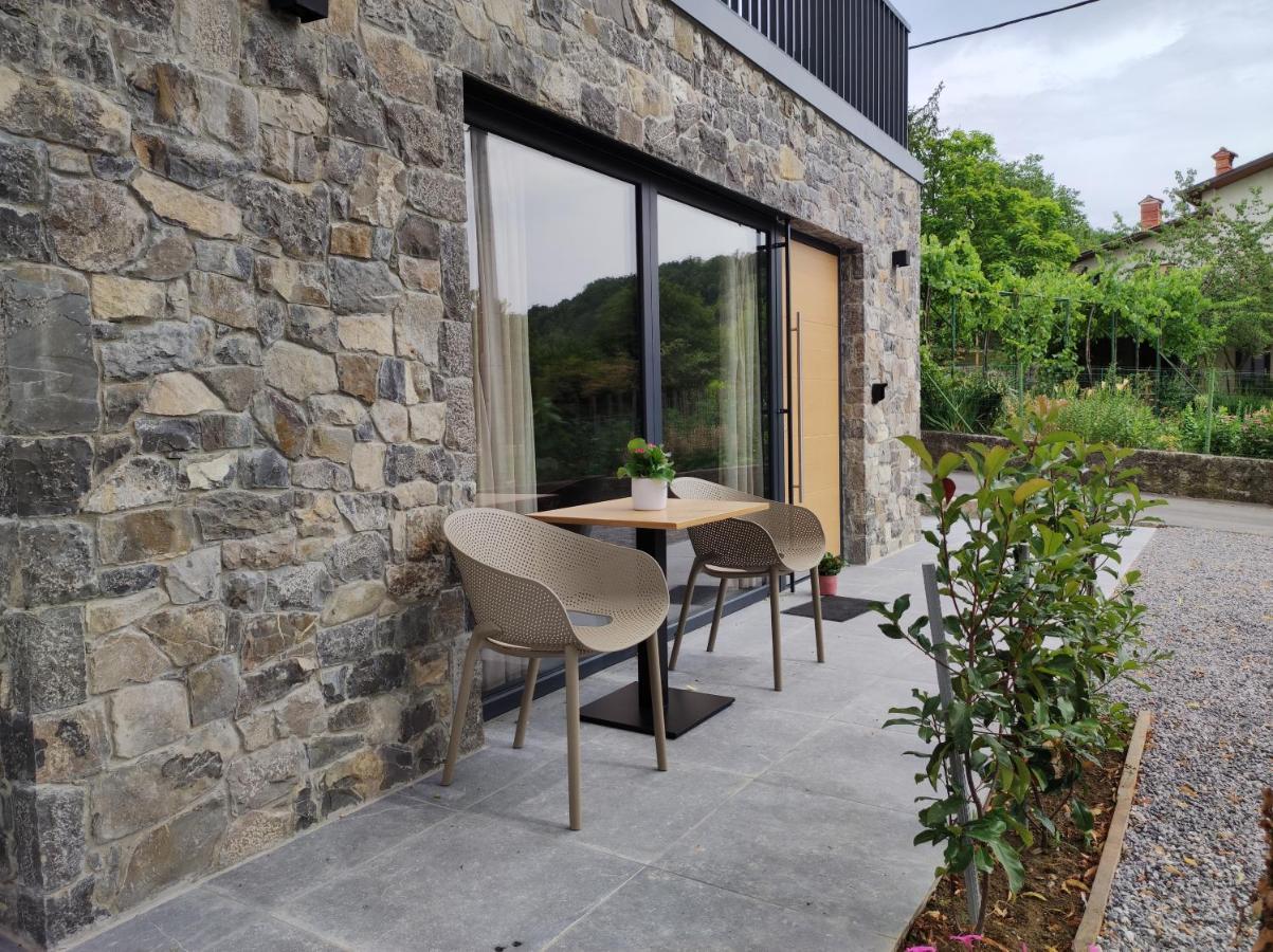 Boutique Rooms By Petric Winery Dobravlje Exterior photo