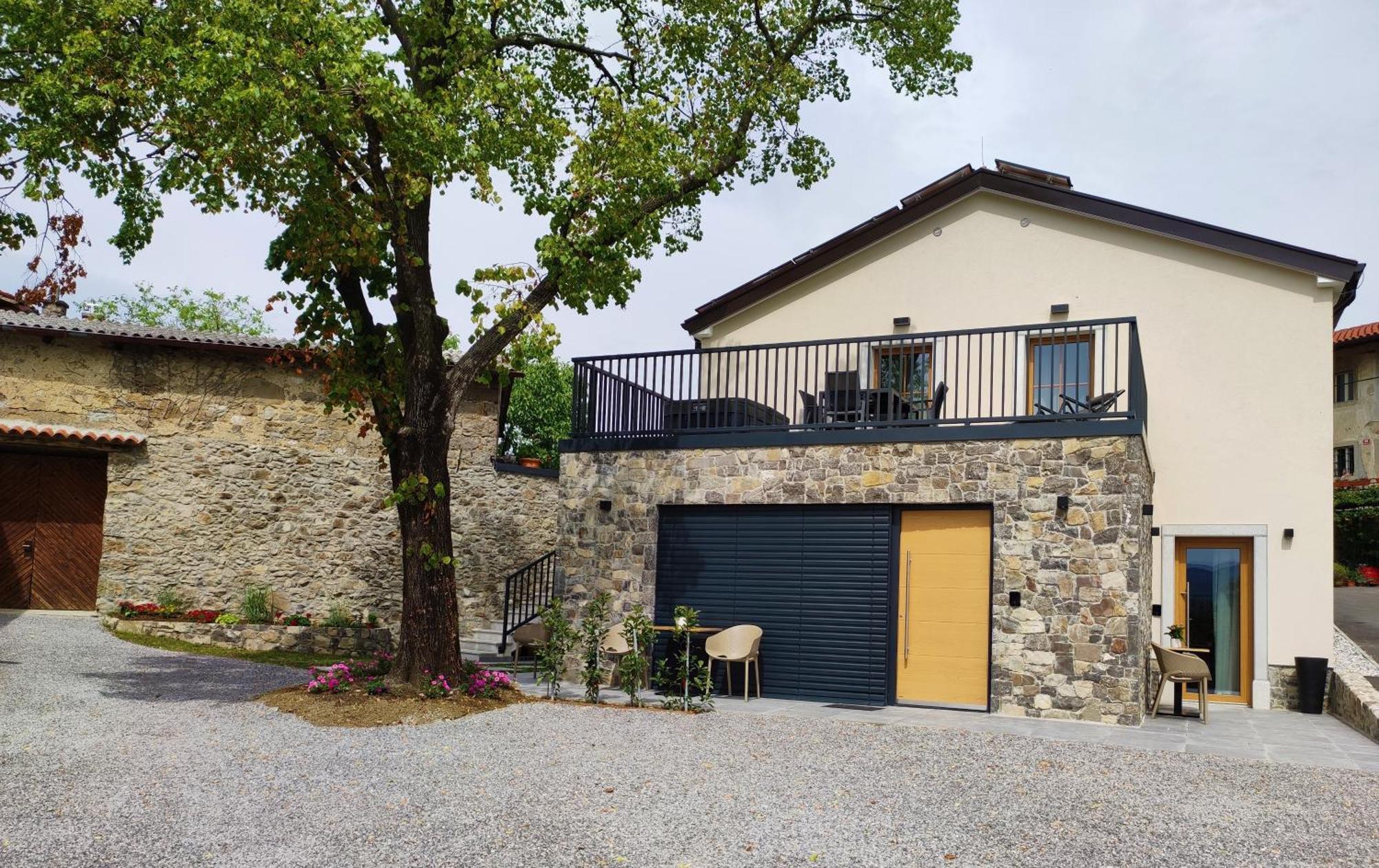 Boutique Rooms By Petric Winery Dobravlje Exterior photo